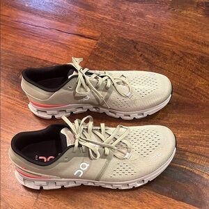 On Cloud - Cloud X Men's Olive Athletic Shoes
Men’s Size 10 - Never Worn